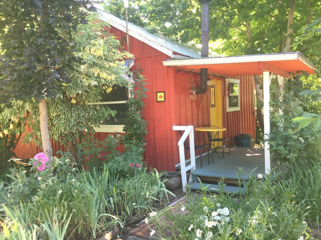 Bigfoot Rv & Cabins Park 해피캠프 외부 사진