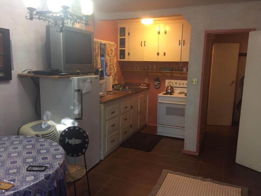 Bigfoot Rv & Cabins Park 해피캠프 외부 사진
